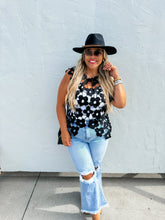 Load image into Gallery viewer, PREORDER: Lucy Distressed Crop Jeans