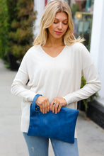Load image into Gallery viewer, Cobalt Faux Leather Clutch Handle Bag