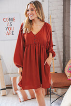 Load image into Gallery viewer, Rust V Neck Raglan Button Detail Bubble Crepe Dress