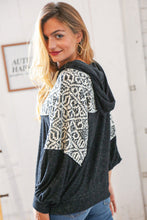 Load image into Gallery viewer, Aztec Jacquard Hacci Outseam Sweater Hoodie