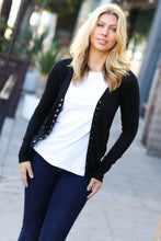 Load image into Gallery viewer, Day On The Town Black Snap Button Rib Detail Cardigan