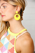 Load image into Gallery viewer, Lemon Retro Open Circle Resin Dangle Earrings