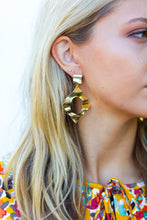 Load image into Gallery viewer, Gold Crushed Textured Geometric Cut-Out Earrings