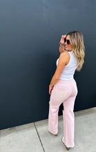 Load image into Gallery viewer, PREORDER: Pastel Blakeley Distressed Jeans in Two Colors