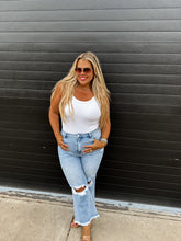 Load image into Gallery viewer, PREORDER: Lucy Distressed Crop Jeans