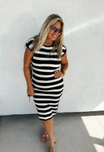Load image into Gallery viewer, PREORDER: Gisele Sweater Dress in Five Colors