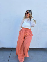 Load image into Gallery viewer, PREORDER: Johanna Linen Pants in Three Colors