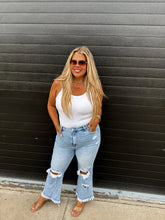 Load image into Gallery viewer, PREORDER: Lucy Distressed Crop Jeans