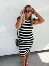 Load image into Gallery viewer, PREORDER: Gisele Sweater Dress in Five Colors