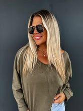 Load image into Gallery viewer, PREORDER: Parker Basic Washed Tee in Six Colors