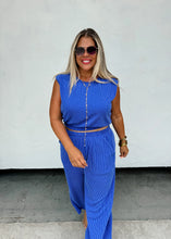 Load image into Gallery viewer, PREORDER: Maddie Cropped Pant Set