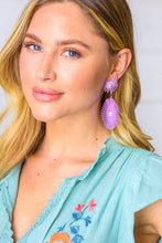 Load image into Gallery viewer, Lilac Retro Spiral Metal Dangle Pearl Earrings