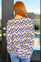 Load image into Gallery viewer, Essential Blouse in Navy Multi Chevron