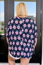 Load image into Gallery viewer, Essential Blouse in Navy and Pink Daisies