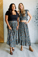 Load image into Gallery viewer, Flutter of Florals V-Neck Crop and Skirt Set