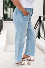 Load image into Gallery viewer, PREORDER: Patch Pocket Wide Leg Jeans in Four Colors