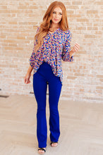 Load image into Gallery viewer, Lizzy Top in Blue and Pink Retro Ditsy Floral