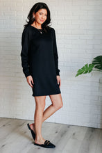 Load image into Gallery viewer, Milan Travel Shift Dress in Black