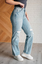 Load image into Gallery viewer, Patricia High Rise Rigid Magic 90's Straight Jeans