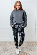 Load image into Gallery viewer, Settle In Mock Neck Sweatshirt
