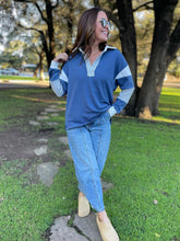 Load image into Gallery viewer, PREORDER: Stay Preppy Collared Sweatshirt in Five Colors