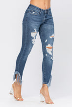 Load image into Gallery viewer, Going All Out Judy Blue Jeans