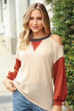 Load image into Gallery viewer, Oatmeal Two Tone Sweater Knit Cold Shoulder Top