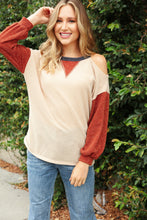 Load image into Gallery viewer, Oatmeal Two Tone Sweater Knit Cold Shoulder Top