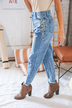 Load image into Gallery viewer, High Waist Leopard Print Washed Pocketed Ankle Torn Jeans