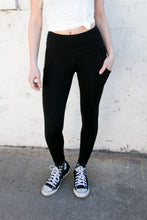 Load image into Gallery viewer, Black Better Cotton Wide Waistband Pocketed Leggings