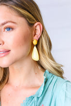 Load image into Gallery viewer, Sunrise Geo Resin Stone Drop Earrings