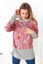 Load image into Gallery viewer, Mauve Floral Stripe Color Block Turtleneck