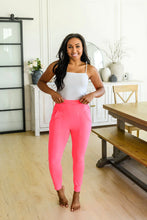 Load image into Gallery viewer, PREORDER: Haley Ruched Waist Leggings
