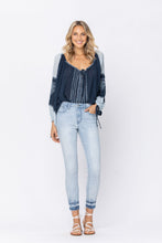 Load image into Gallery viewer, A Walk On The Beach Judy Blue Skinny Jeans