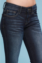 Load image into Gallery viewer, Everyday Beauty Judy Blue Jeans