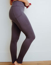 Load image into Gallery viewer, The Perfect Pocket Leggings in Charcoal