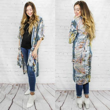Load image into Gallery viewer, A Warm Breeze Kimono