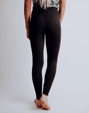 Load image into Gallery viewer, Made for Me Leggings in Black