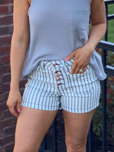 Load image into Gallery viewer, Cross The Seas Judy Blue Shorts