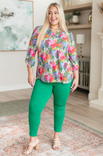 Load image into Gallery viewer, PREORDER: Magic Ankle Crop Skinny Pants in Twelve Colors