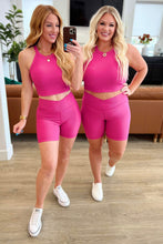 Load image into Gallery viewer, I'm Walkin' Here Biker Shorts
