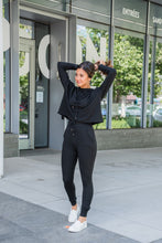 Load image into Gallery viewer, Highwaist Slim-Fit Cuffed Joggers