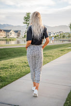 Load image into Gallery viewer, Every Day Leopard Print Joggers