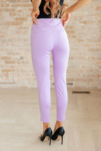 Load image into Gallery viewer, Magic Ankle Crop Skinny Pants in Lavender