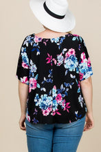 Load image into Gallery viewer, Fields of Floral Knot Top