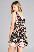 Load image into Gallery viewer, Fun in the Sun Floral Tank