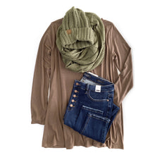 Load image into Gallery viewer, Dare to Dream Top in Mocha