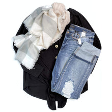 Load image into Gallery viewer, Knot To Worry Top in Black