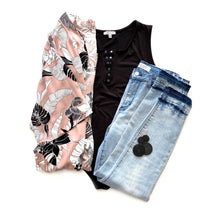 Load image into Gallery viewer, A Walk On The Beach Judy Blue Skinny Jeans