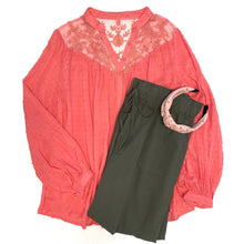 Load image into Gallery viewer, A Natural Beauty Top